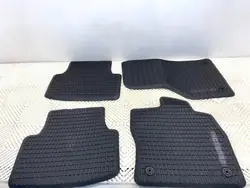 Gummifußmatten OEM 5E4061500 für Skoda Octavia IV