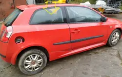 Heckscheibe rechts Beifahrer OEM 51733943 Fiat Stilo 3D