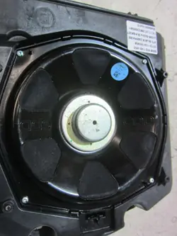 BMW 7 F01 F02 Vänster HiFi-subwoofer OEM 65139227481