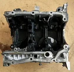 Nissan Renault Öljypan OEM 110179683R 111116195R