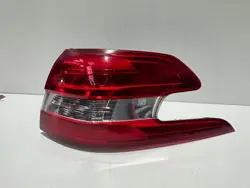 Luz Trasero Derecho Peugeot 308 II SW OEM 9678093880