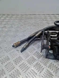 Ilmajakaja/venttiilipalikka OEM 2203200358 Mercedes-Benz
