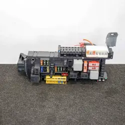 BOÎTE À FUSIBLES MERCEDES-BENZ C T-MODEL (S204) A0025422619