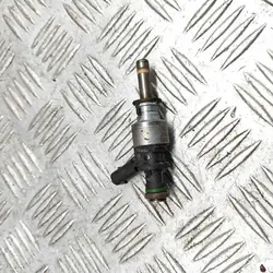 Iniettore Audi A5 Cabrio (8F7) 3.0L 245kw 2017 OEM 06E906036AJ