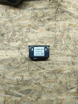 USB-poort OEM 93452333 voor Opel Vivaro Bestelwagen