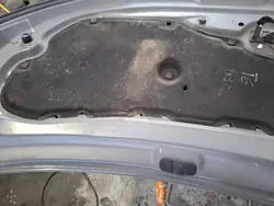 Isolation de capot Volkswagen CXY117 T5 d'occasion