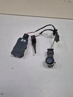 Receptor de Rádio Sensor de Temperatura PDC BMW 2 U06 X1 U11