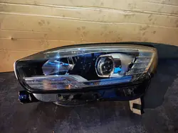 Vasen etuvalaisin Renault Scenic IV 260606727R