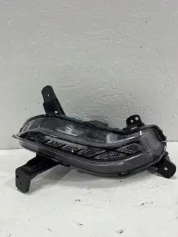 Faro DRL Derecho Hyundai I30 III Fastback OEM 92208G4210