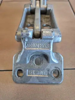 Charnière supérieure de porte OEM A9067400137 Mercedes Sprinter