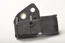 VOLVO V50 2.4 Sensor de Pressão de Combustível 30756098