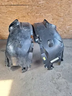 Arco de roda dianteiro direito G1EY-R16114-AB Ford Focus