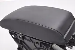 SEAT Leon keskikonsolin käsinoja OEM 5F0864207B