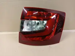 Lámpara LED trasera derecha Skoda Octavia III 3 Kombi 17- 5E9945208