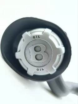 Bentley Öljytäyttökorkki OEM 36A115317 Käytetty