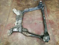 Volvo V70 2008 Vorderer Hilfsrahmen OEM AMD9266
