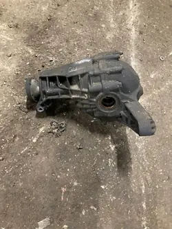 Främre reduktionsväxel MERCEDES-BENZ M (W163) A1633300105