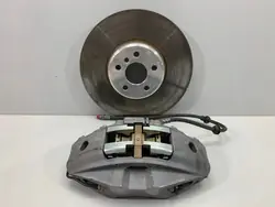 BMW X5 G05 fram höger bromsok OEM 6885630