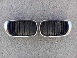 BMW 3 E46 Framsidan Höger Stötfångare Grill 51137042962