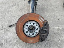 SKODA RAPID 1.2 1.6TDI Höger Främre Knuckle