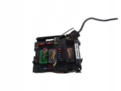 Sicherungskasten Peugeot OEM 9657608780 - Gebraucht