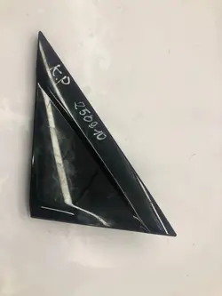 Tapa de guardabarros Mazda CX-3 OEM DL8V69165 - Usado