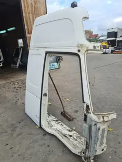 POSZYCIE KABINY VOLVO FH 12 13 XL - Rechte Kabinenseite
