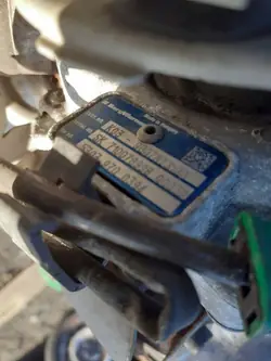 Ford Galaxy 2017 Turbo OEM 9807873180 - Käytetty