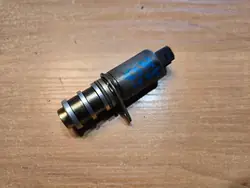 BMW Öljynpainosäätöventtiili OEM 7555201