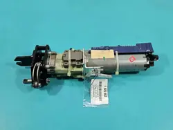VW Passat B7 Kombi bakluckaktuator höger 3C9827384J