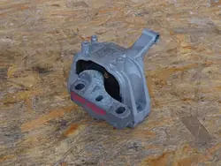 Soporte de motor AUDI Q3 8U 2.0 TDI 5N0199262F