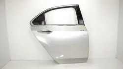 OEM 362998147 Oikea takao-ovi Honda Accord VIII:lle