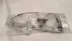 KIA Picanto Etuikkunan nostin 824011Y010