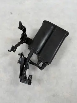 Carbon Filter Housing Mount Renault Scenic IV 1.3 TCE