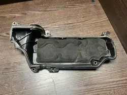 Couvercle de soupape OEM 8200805844 Master III 2.3 DCI