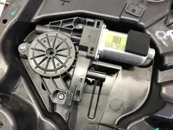 Régulateur de vitre arrière droit OEM LORK-992-143535