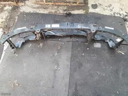 Land Rover Discovery främre låspanel OEM AM-386391