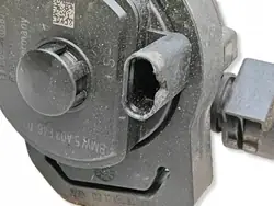 Pompe à eau additionnelle BMW 5A03F46 pour série 2 hybride