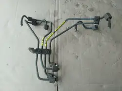 Nissan Vanette 2.3D inspuitleidingen OEM