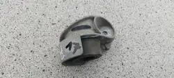 Jeep Pakoputken Kiinnike OEM 68466128AB Oikea Puoli