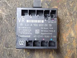 Mercedes-Benz oven moduuli A1669000618 GLA W156:lle