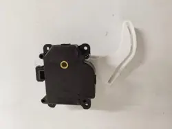 Moteur de clapet chauffage OEM AE0637008930 Toyota