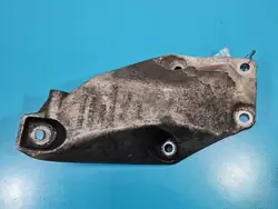 BMW Moottorin Kiinnike 6861401 Vasen Puoli F34 GT
