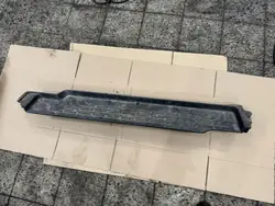 OEM 7C0863726A Luistava Oviaskel Oikea Muovi VW Crafter