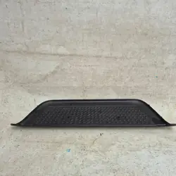 VW Amarok 2H takapuskurin porras OEM 2H7807502
