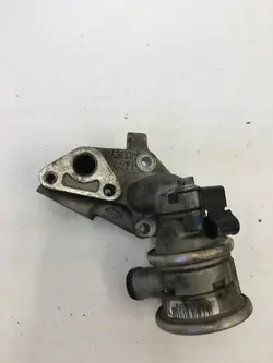 EGR-venttiili Audi A4 B6 B7 1.6 ALZ 06B131101F