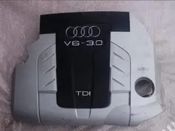 Couvercle Moteur Audi Q7 OEM 4L0103925B - Occasion