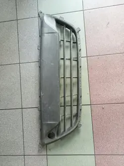 Grille de pare-chocs avant Hyundai i20 2008-2012 86561-1J000