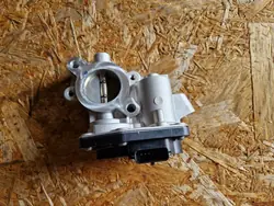 EGR-säätöventtiili OEM 147107518R - Käytetty Renault OE