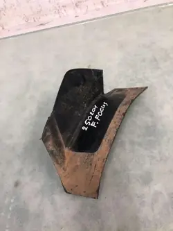 Ford Focus III takavalot oikea kansi OEM JX7B13N552